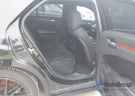 2012 Chrysler 300 z USA, uszkodzony, nr VIN 2C3CCAAG1CH173374